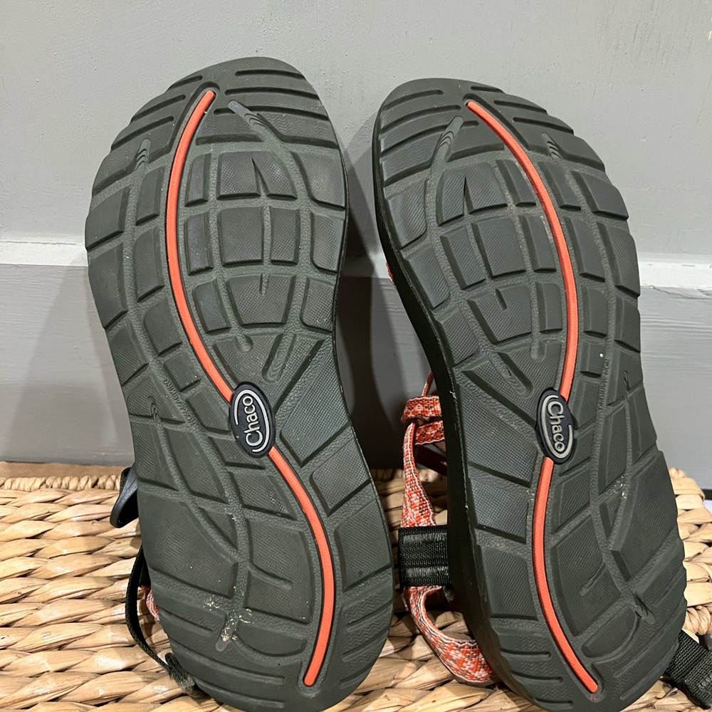 Women's Strappy Sandals - Chaco Black And Orange View 2